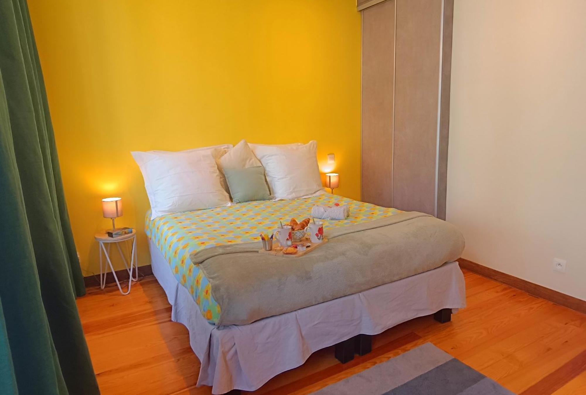 קאין Appartement De Style - Rue Pietonne - Centre Ville מראה חיצוני תמונה