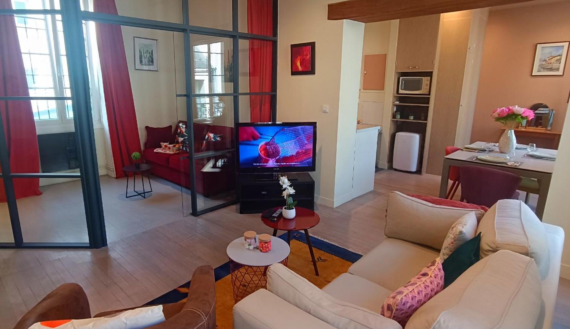 קאין Appartement De Style - Rue Pietonne - Centre Ville מראה חיצוני תמונה