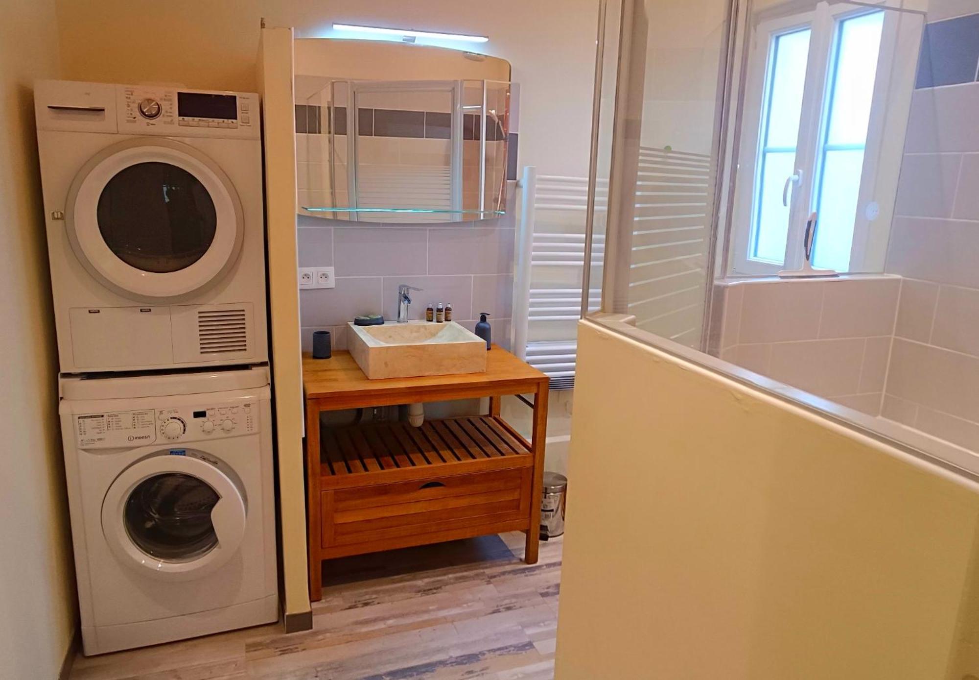קאין Appartement De Style - Rue Pietonne - Centre Ville מראה חיצוני תמונה