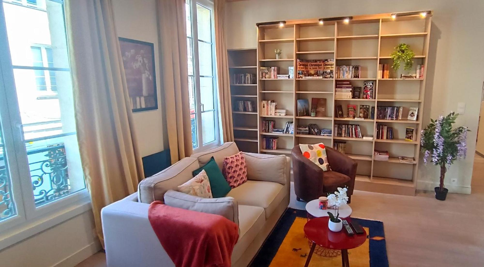 קאין Appartement De Style - Rue Pietonne - Centre Ville מראה חיצוני תמונה